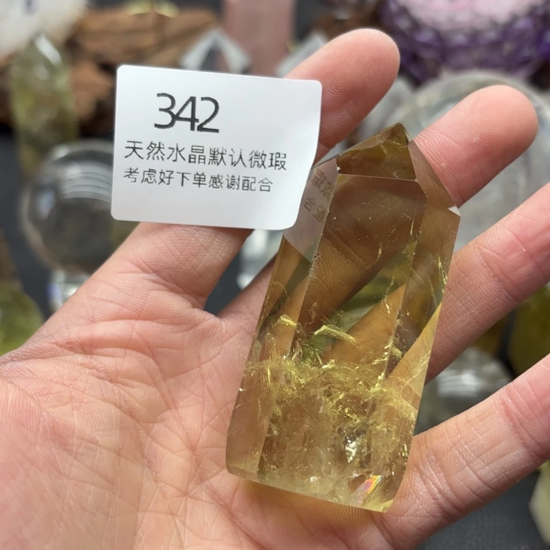 水晶摆件未镶嵌颜