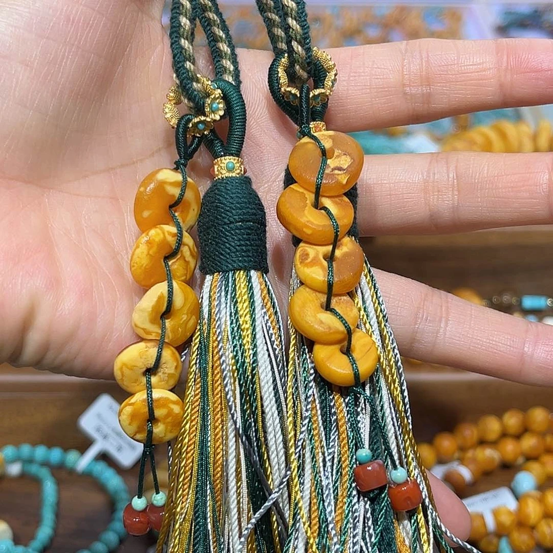 琥珀颈饰未镶嵌蜜蜡包挂多样发其一