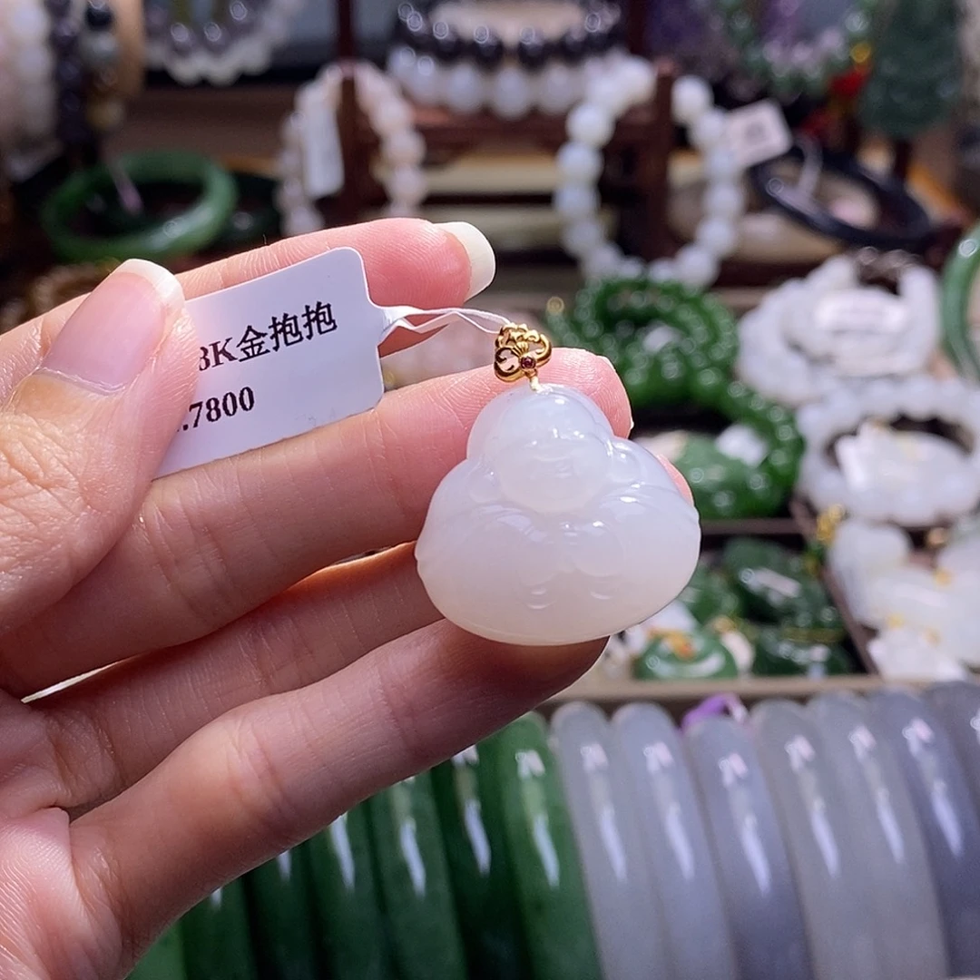 颈饰未镶嵌和田玉白玉金镶抱抱佛吊坠