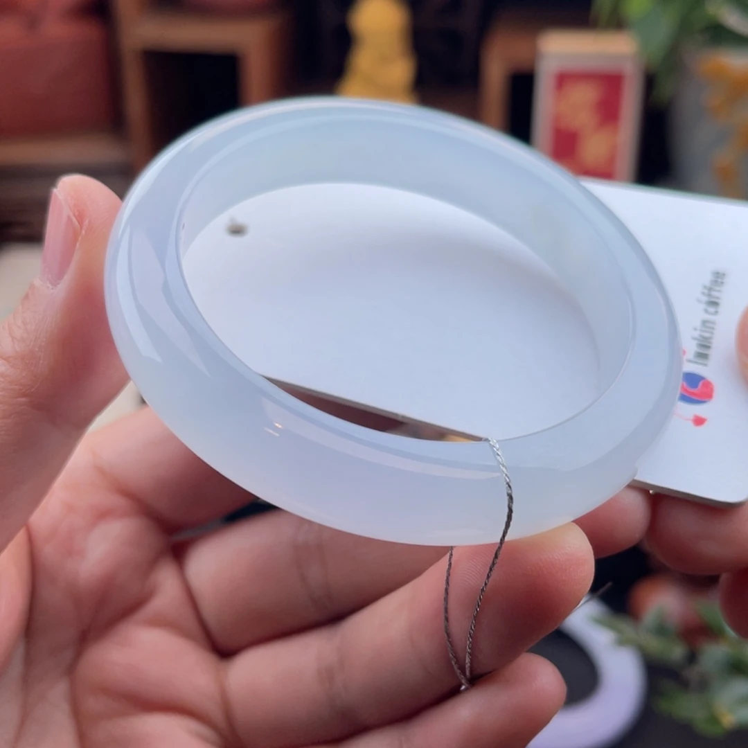 未镶嵌手镯（圆镯）翡翠淡紫