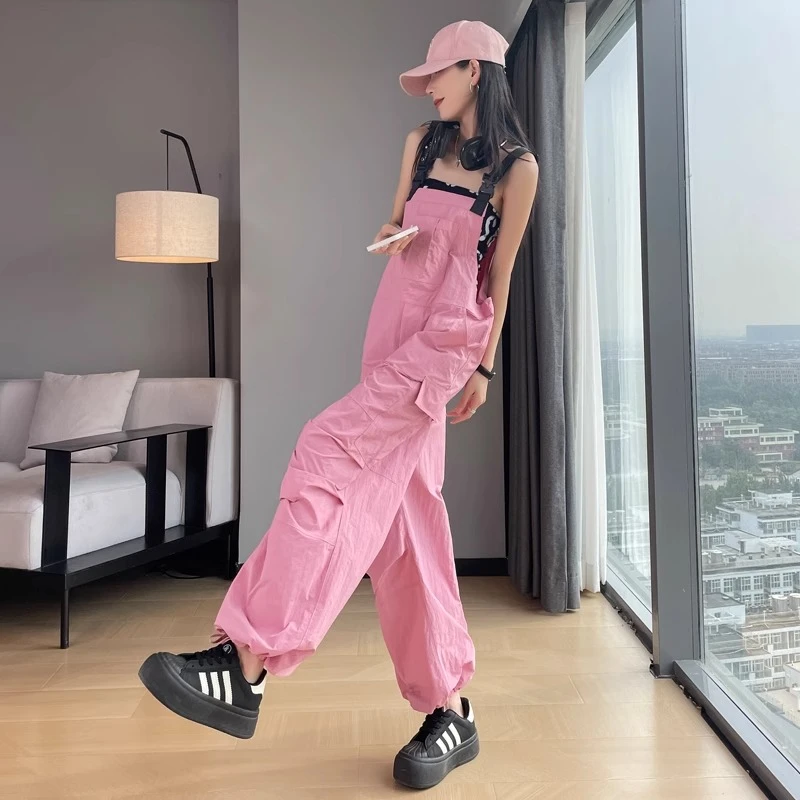 速干工装背带裤女夏季薄款2025新款宽松减龄显瘦慵懒风束脚连体裤