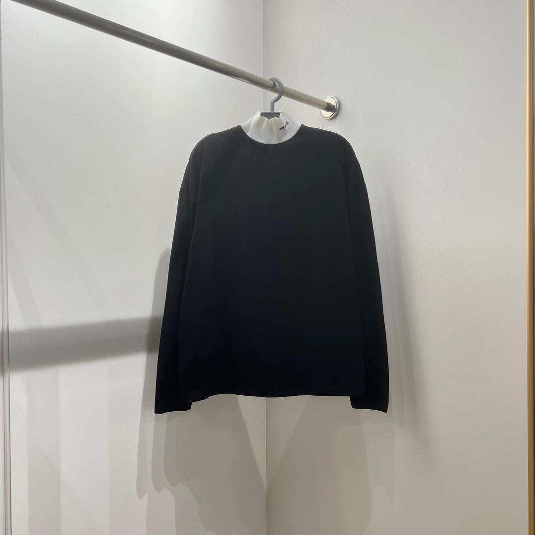 99新 Prada/普拉达 ss310/拼色字母logo高领长袖 s码 棉