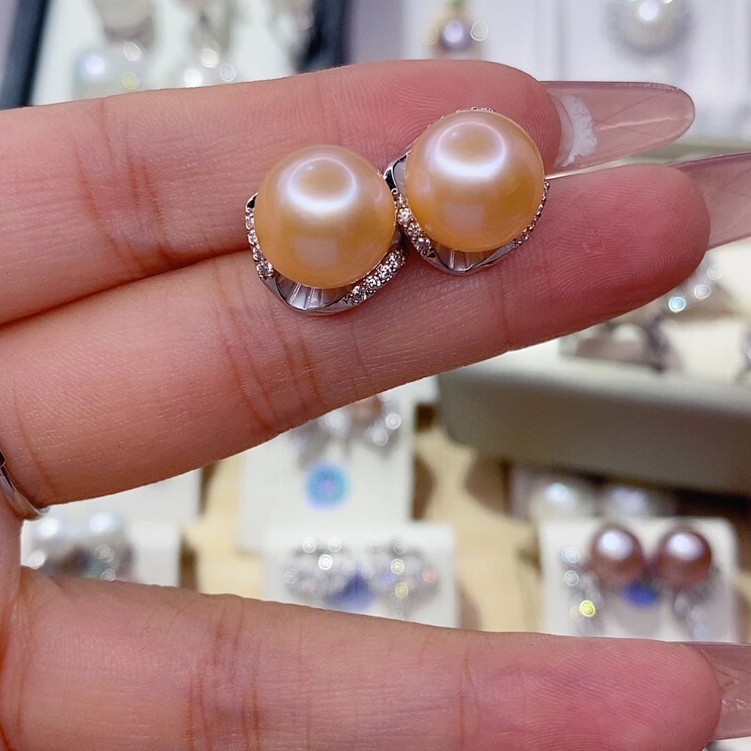 淡水珍珠耳饰未镶嵌