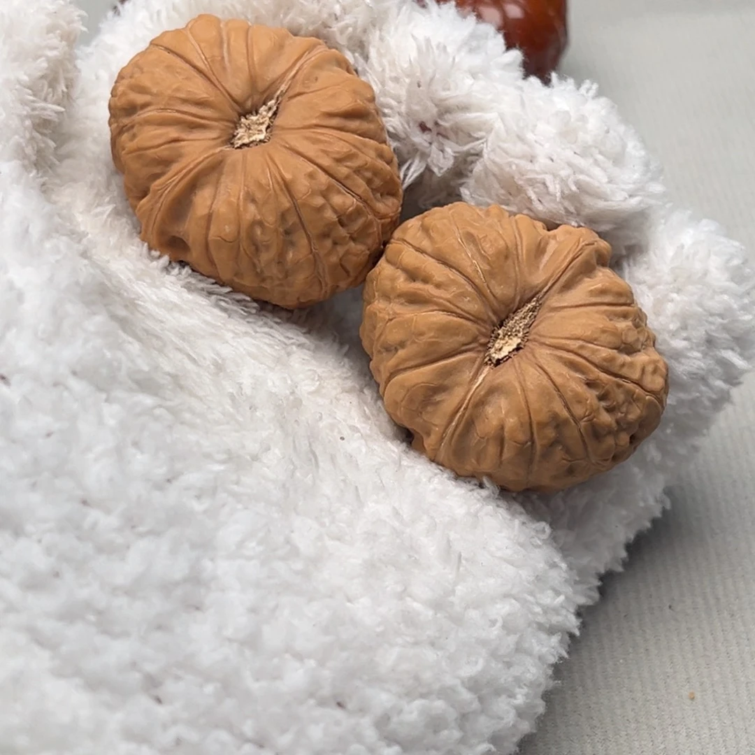 文玩核桃吊坠南瓜