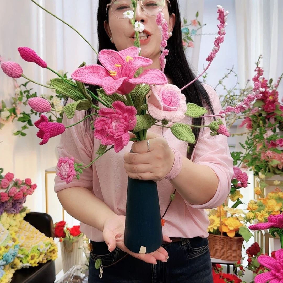 莱赛尔纤维棉手工钩织花束
