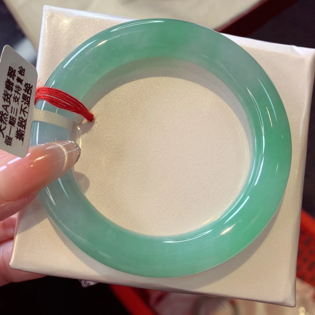 未镶嵌手镯翡翠52胖圆条 冰胶起光甜晴绿（18号）