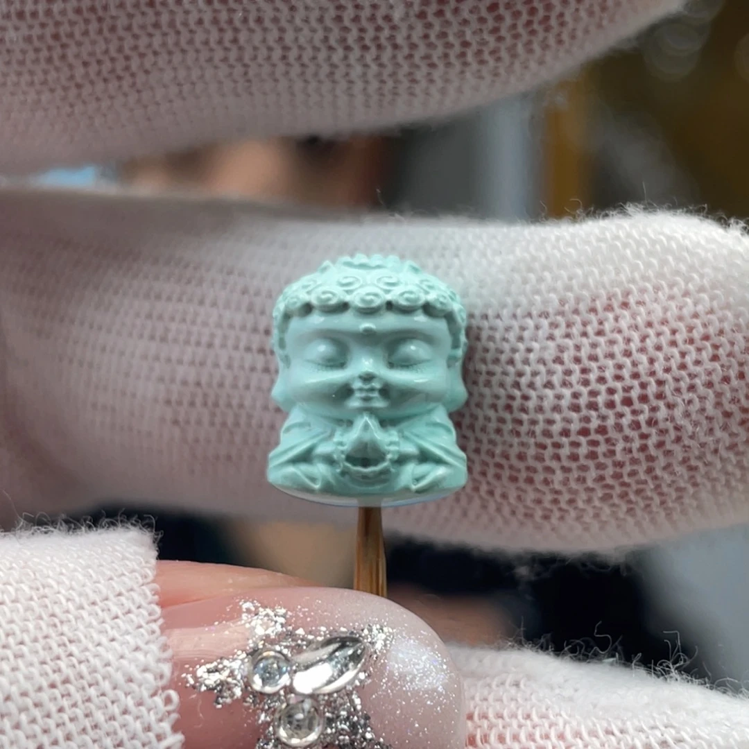 绿松石未镶嵌挂件