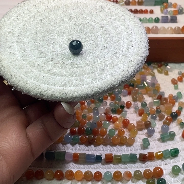 翡翠散珠未镶嵌定制翡翠卡9.8