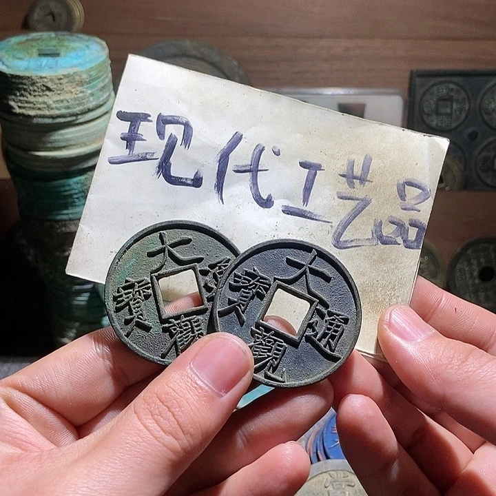 铜现代翻砂制作工艺品