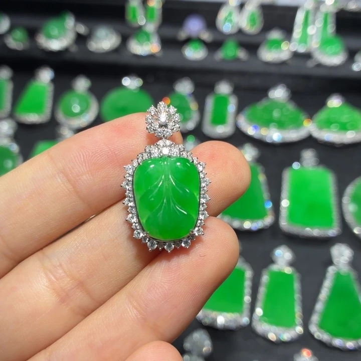 翡翠18K金镶嵌吊坠(不含链)翡翠