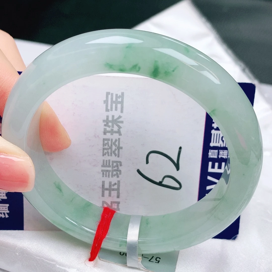 翡翠未镶嵌手镯缅甸天然a货翡翠手镯