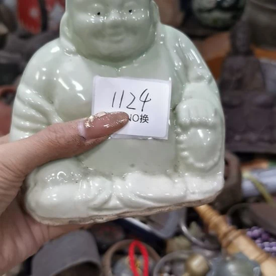 刘***雷老挝石1124号工艺品