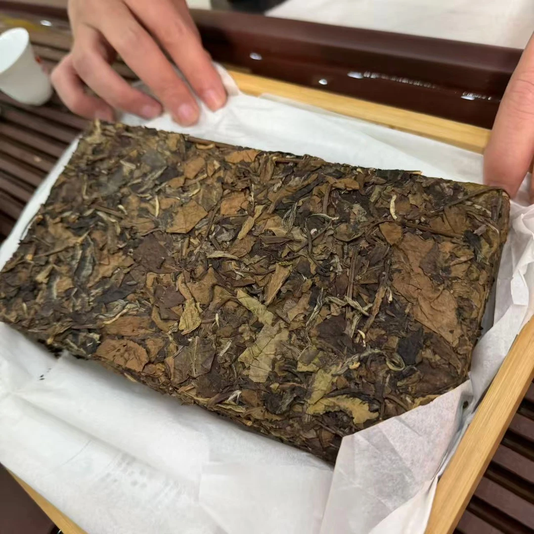 【鑫说】畲依茗·2015年寿眉老白茶砖500克