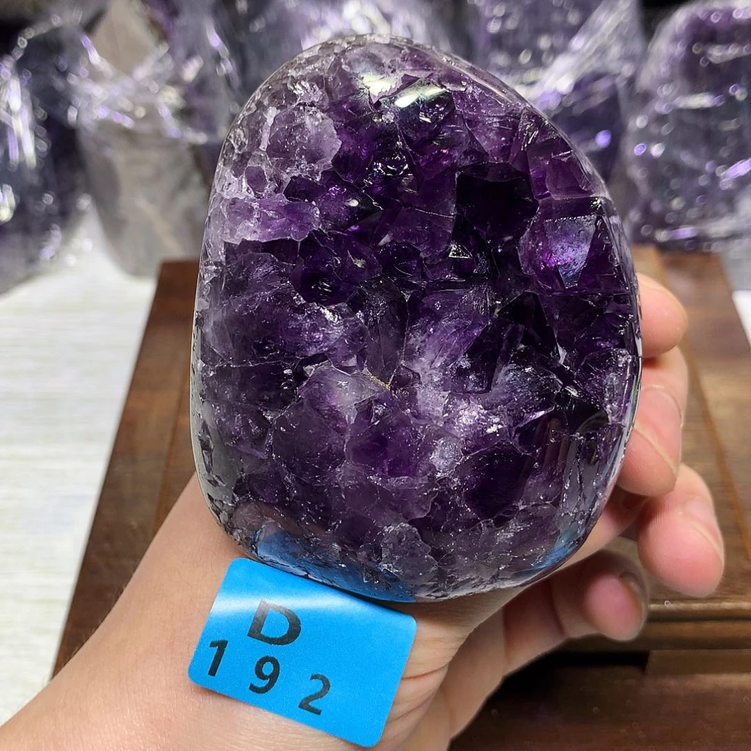 紫晶大型摆件（非配饰）未镶嵌
