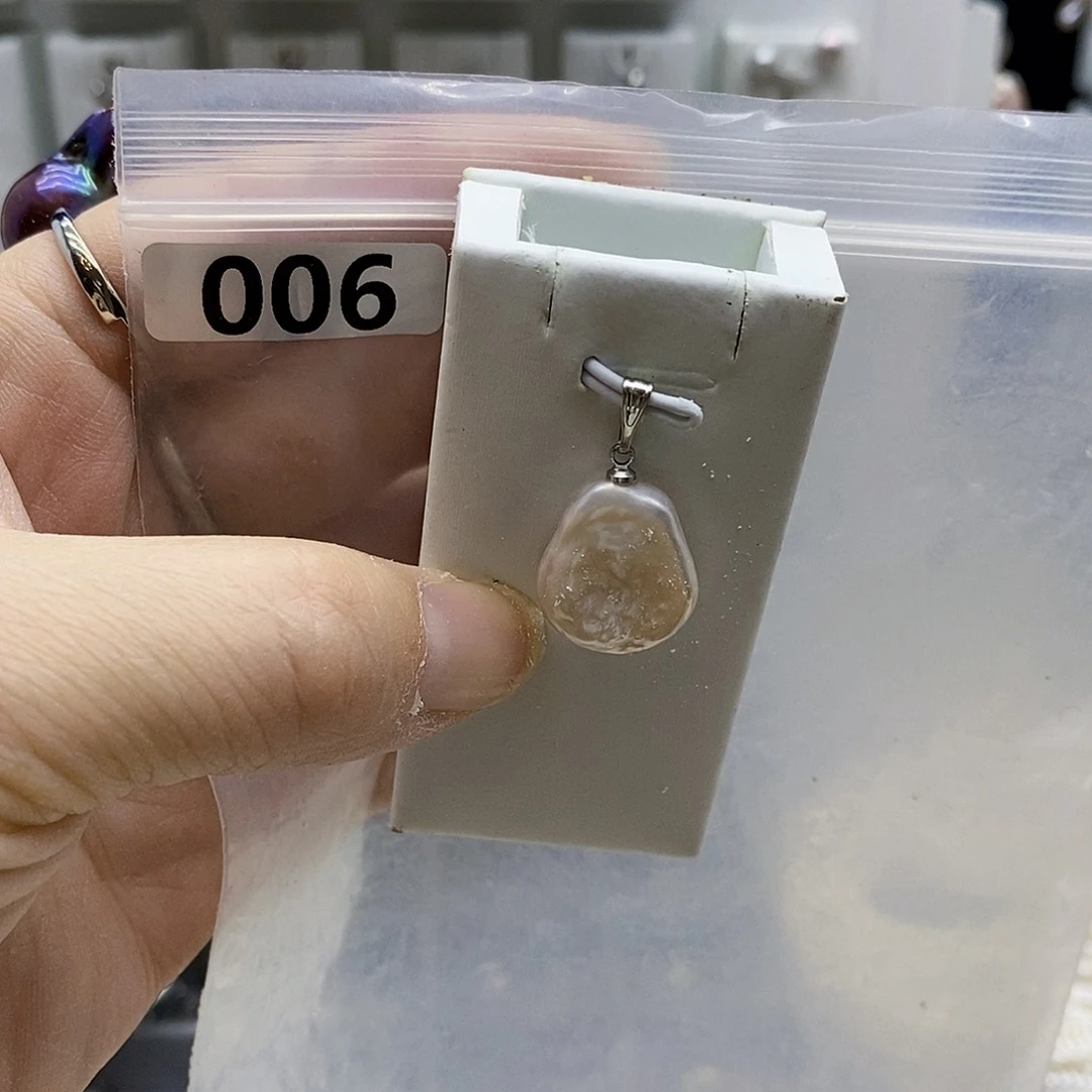 颈饰合金淡水珍珠