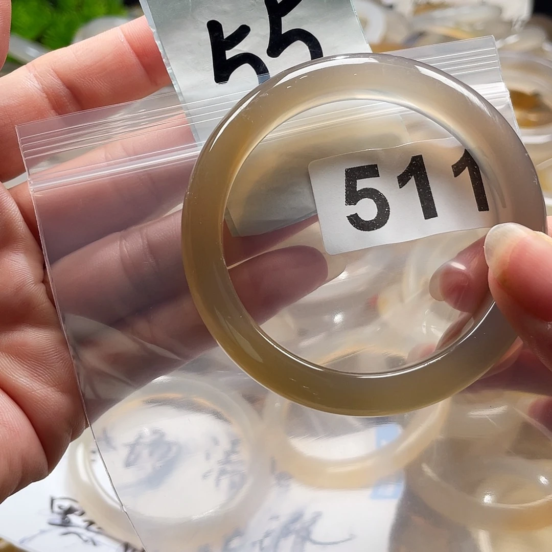 手镯玛瑙/玉髓未镶嵌