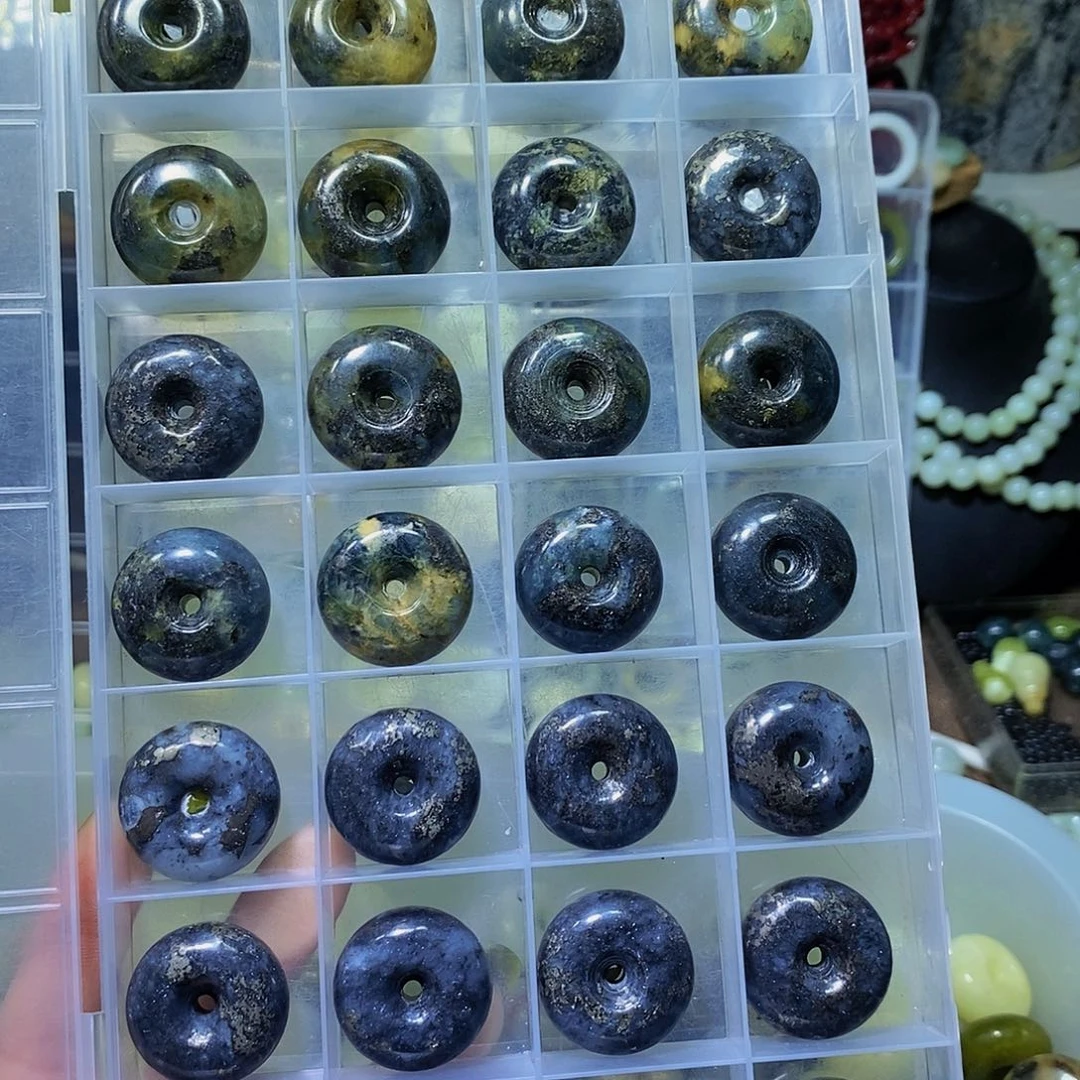 蛇纹石玉其他未镶嵌5