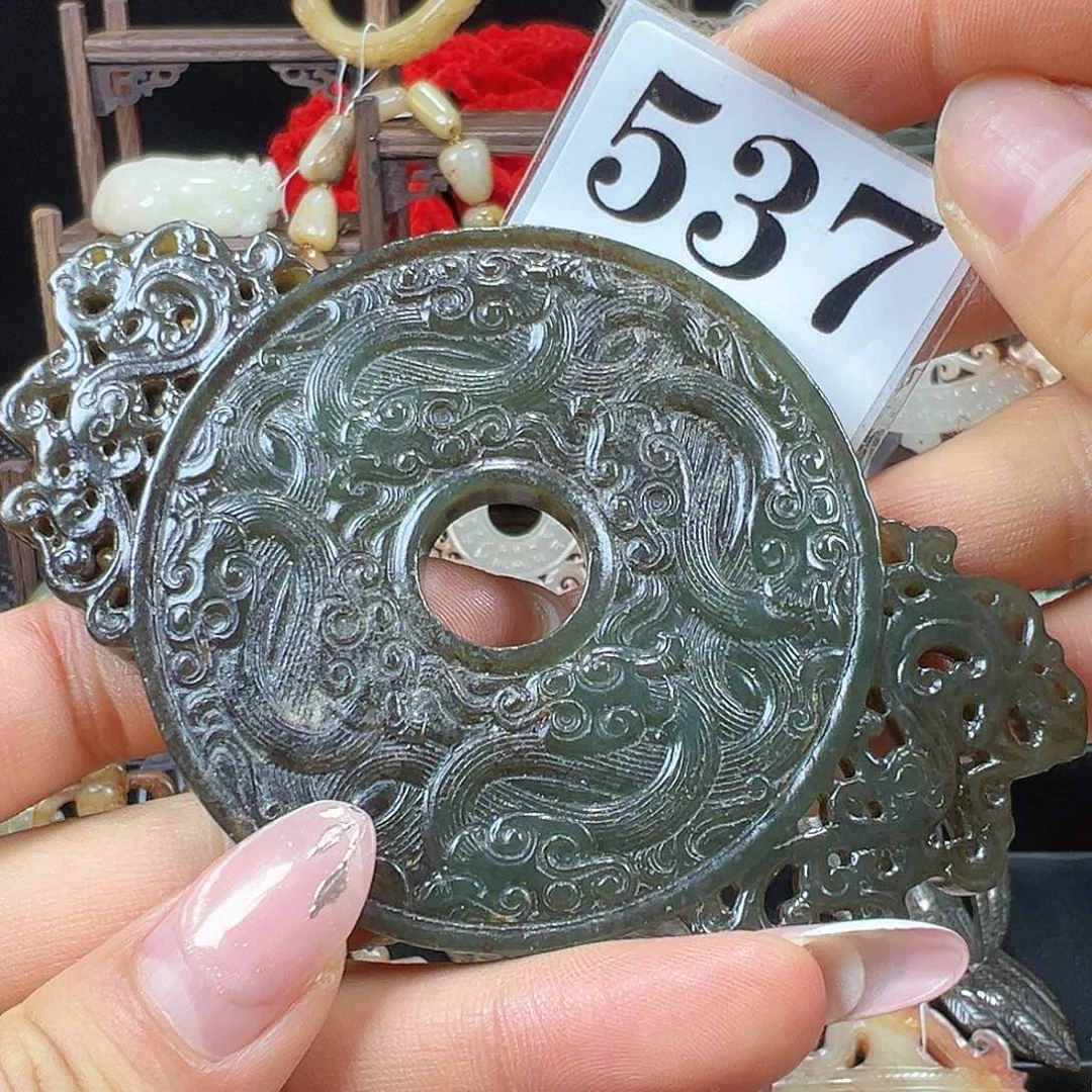 和田玉未镶嵌挂件