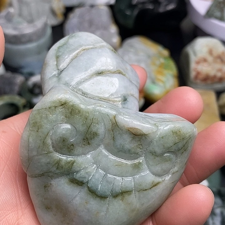 翡翠未镶嵌颈饰天然翡翠60