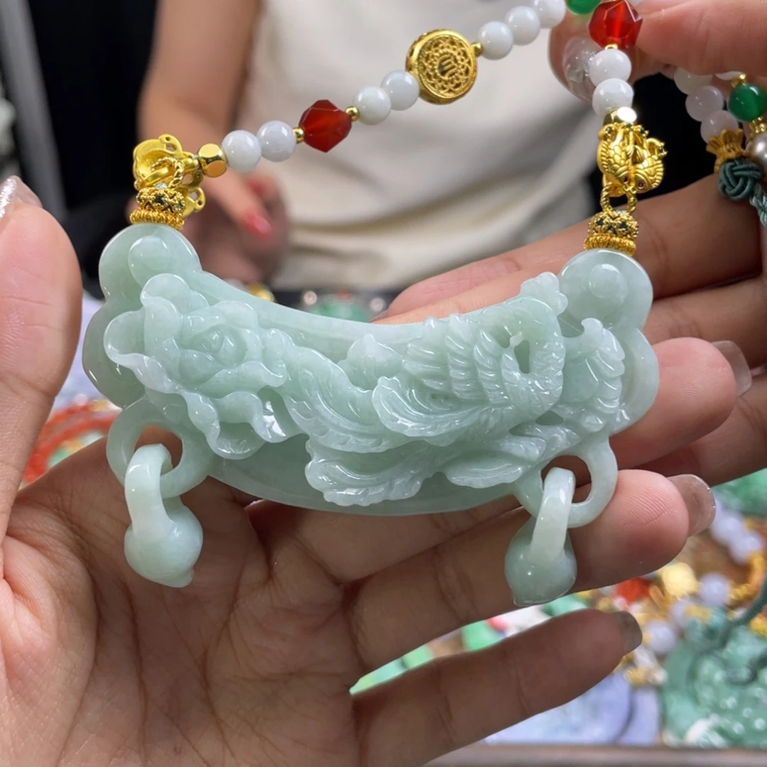 翡翠未镶嵌颈饰代编织