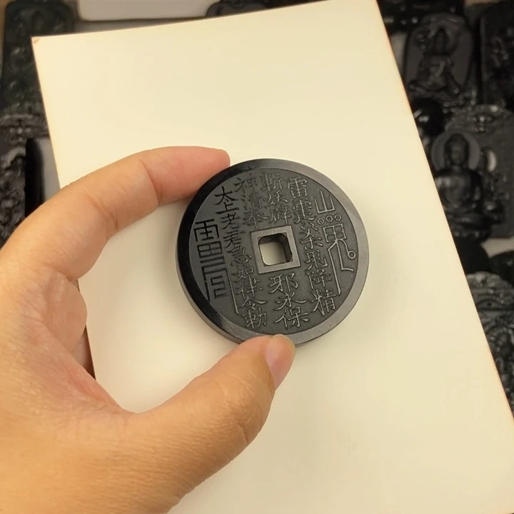 颈饰未镶嵌和田玉锦*源