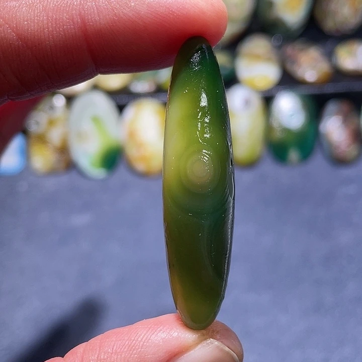 玛瑙/玉髓未镶嵌珠宝奇石