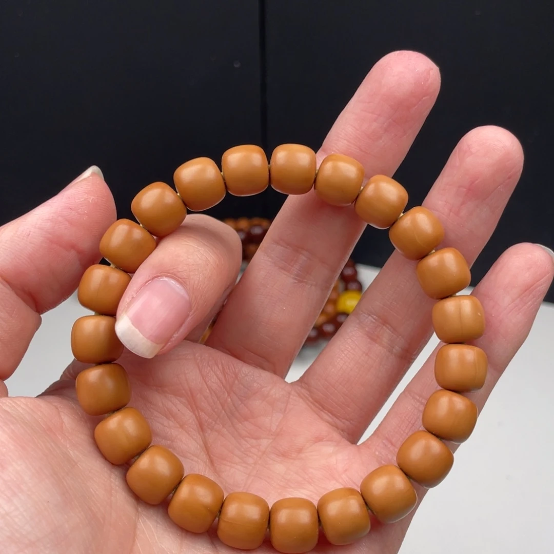 手串猴头核桃云天老邢28.8。 10