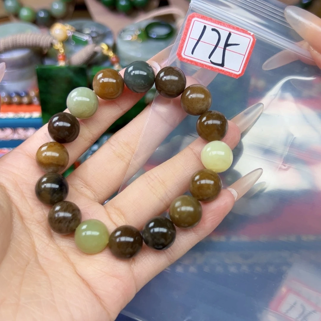 和田玉未镶嵌珠宝半成品