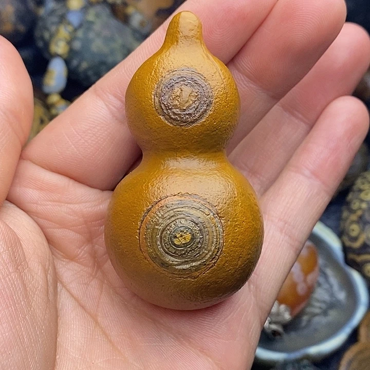 悯***农眼睛都睁不开的感觉