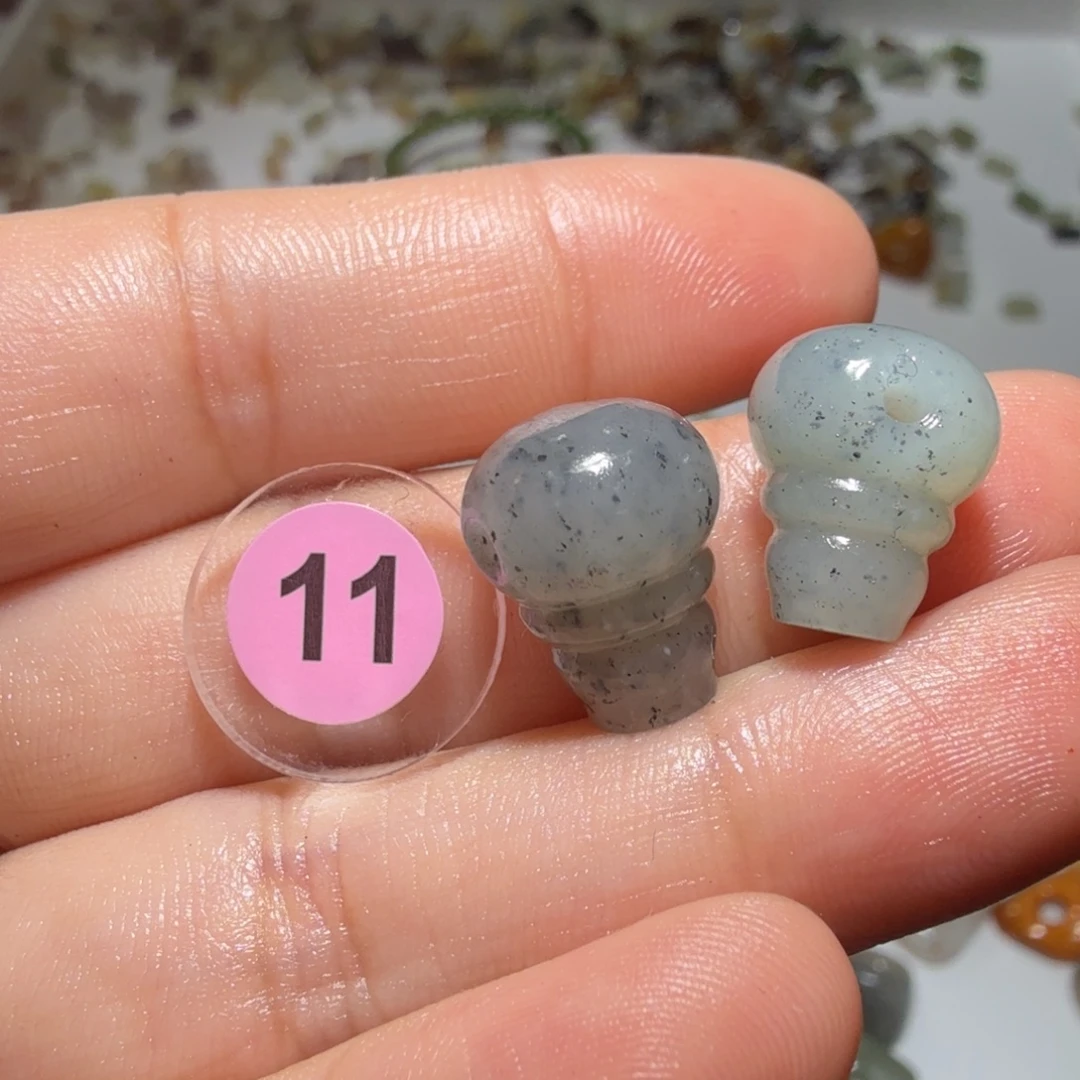 和田玉未镶嵌珠宝奇石