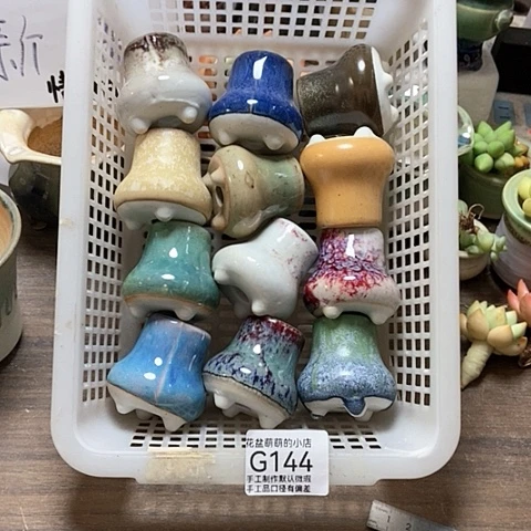 紫砂花盆144微瑕品口径2.5左右口不圆