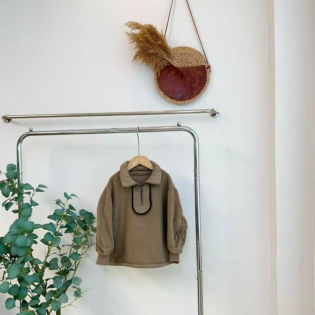 1019祖灰咖薄绒翻领卫衣