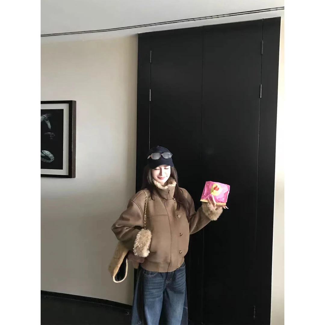 Skk Store 中古麂皮烫金复古皮毛一体环保毛毛夹克外套女秋冬季