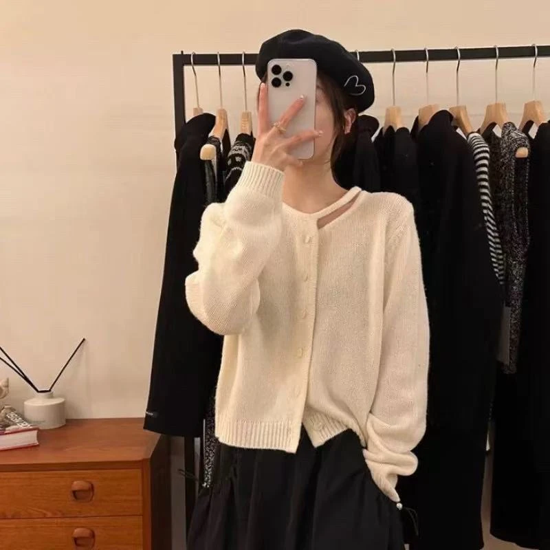 设计感开衫//秋冬软糯质感百搭针织开衫毛衣110114