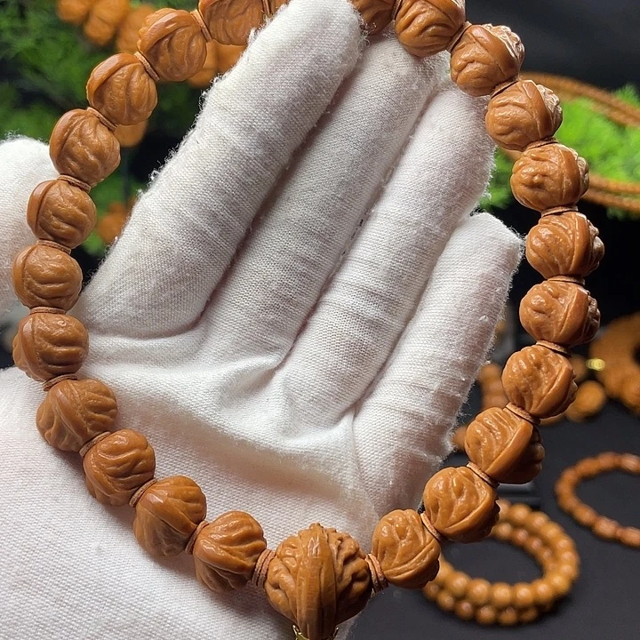 吊坠桃核秦岭龙纹桃核