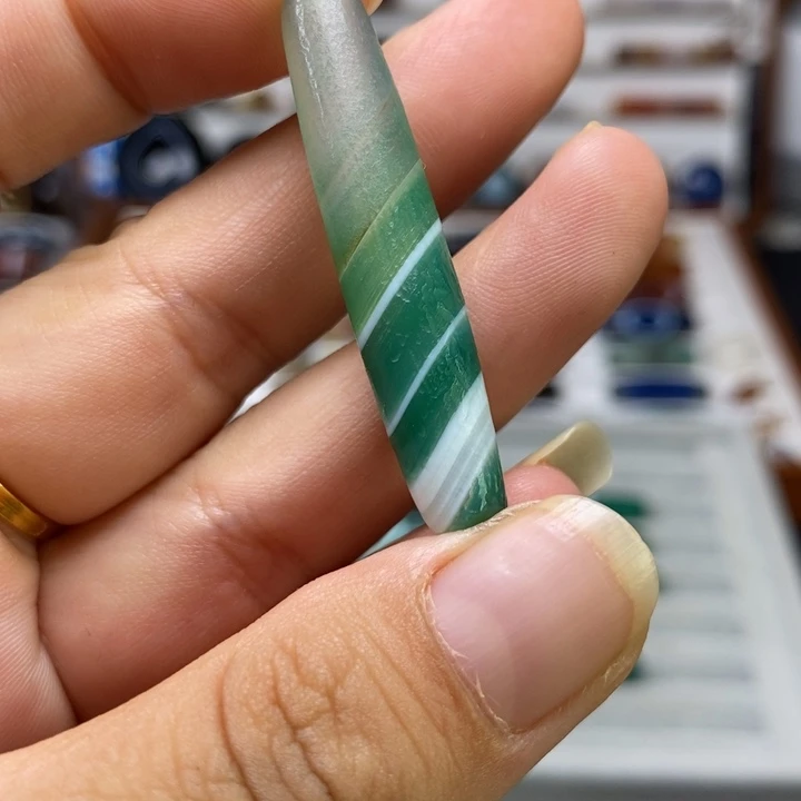 玛瑙/玉髓颈饰未镶嵌U***R