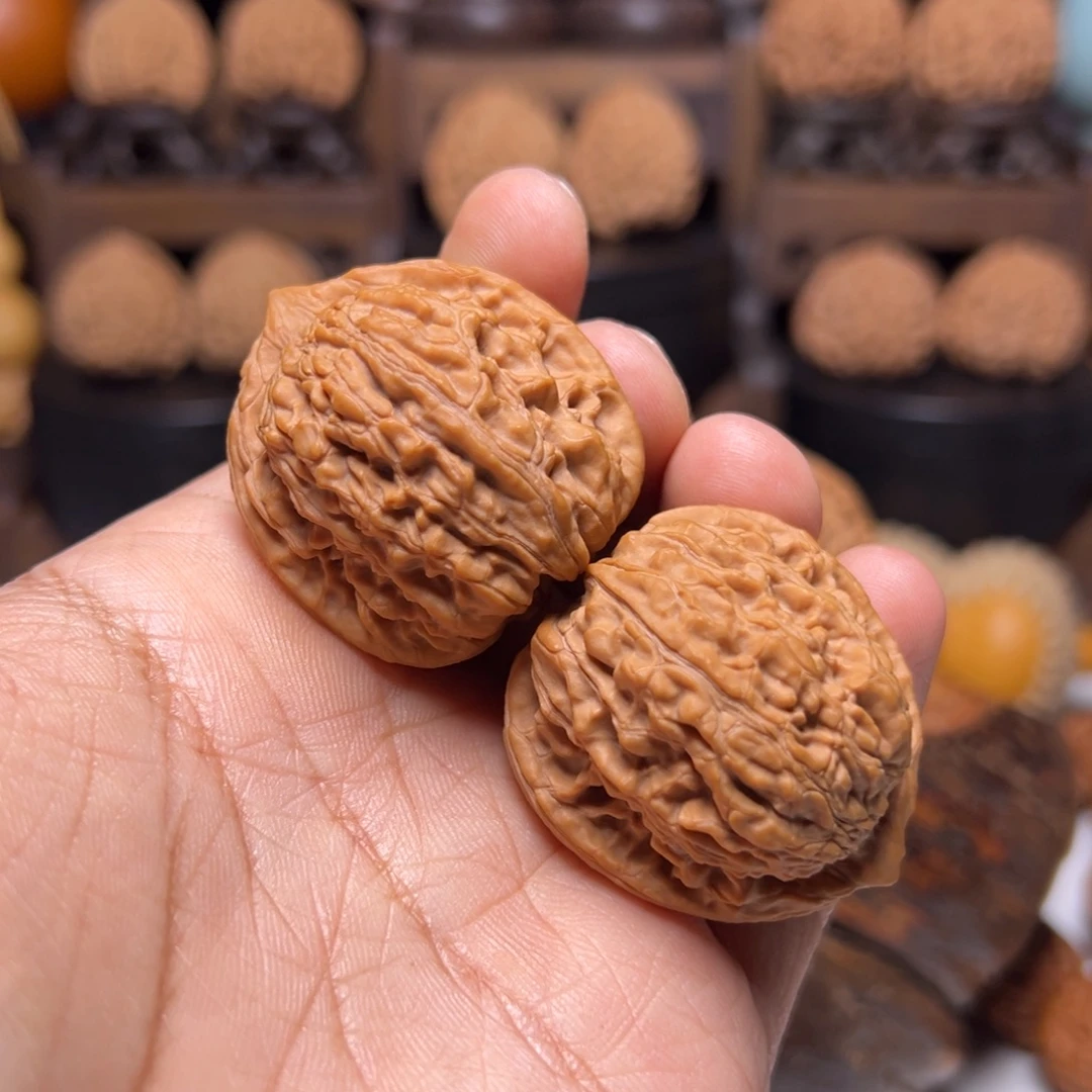 ****子文玩核桃把件37四喜