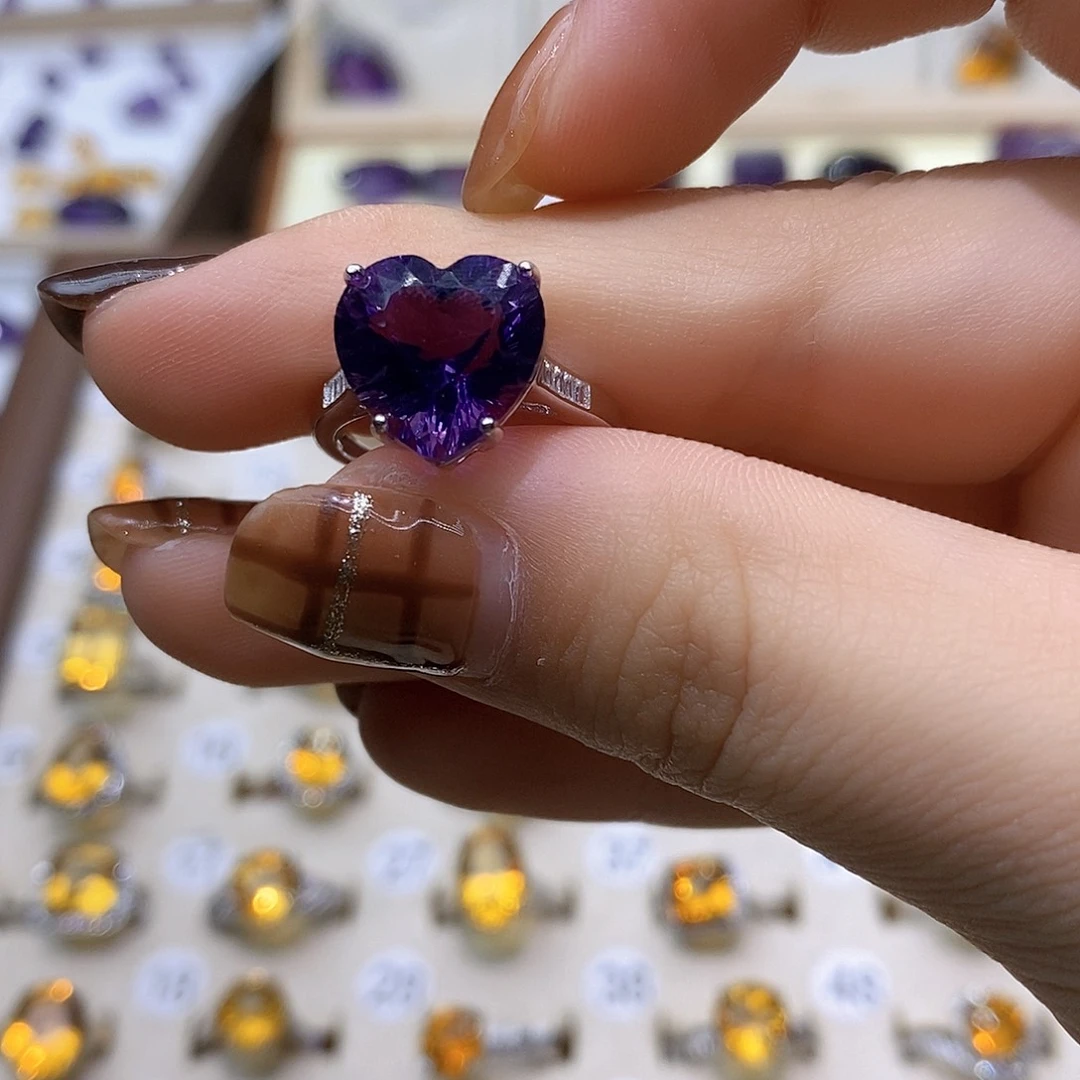 桃***汪水晶银S925镶嵌戒指纯天然紫水晶戒指J