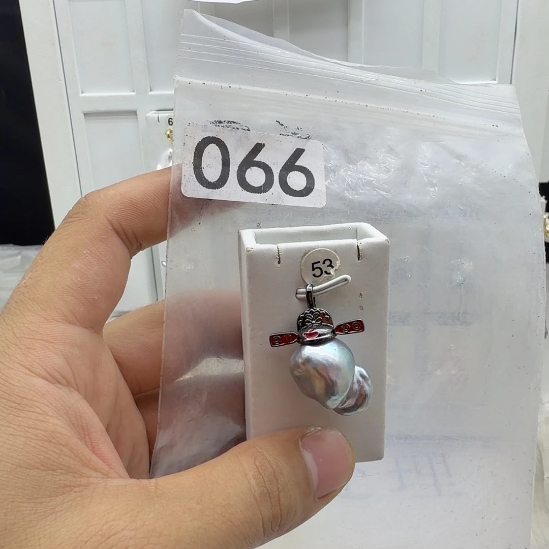 淡水珍珠颈饰合金