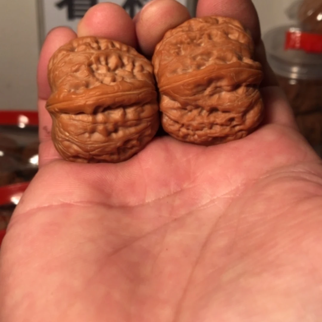 【闪购商品】文玩核桃把件平谷元宝36