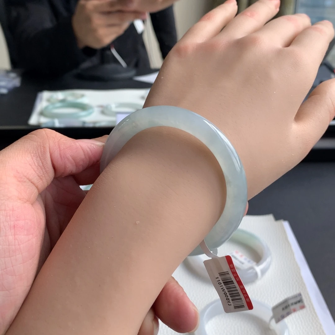 未镶嵌手镯翡翠23号52强推蓝冰