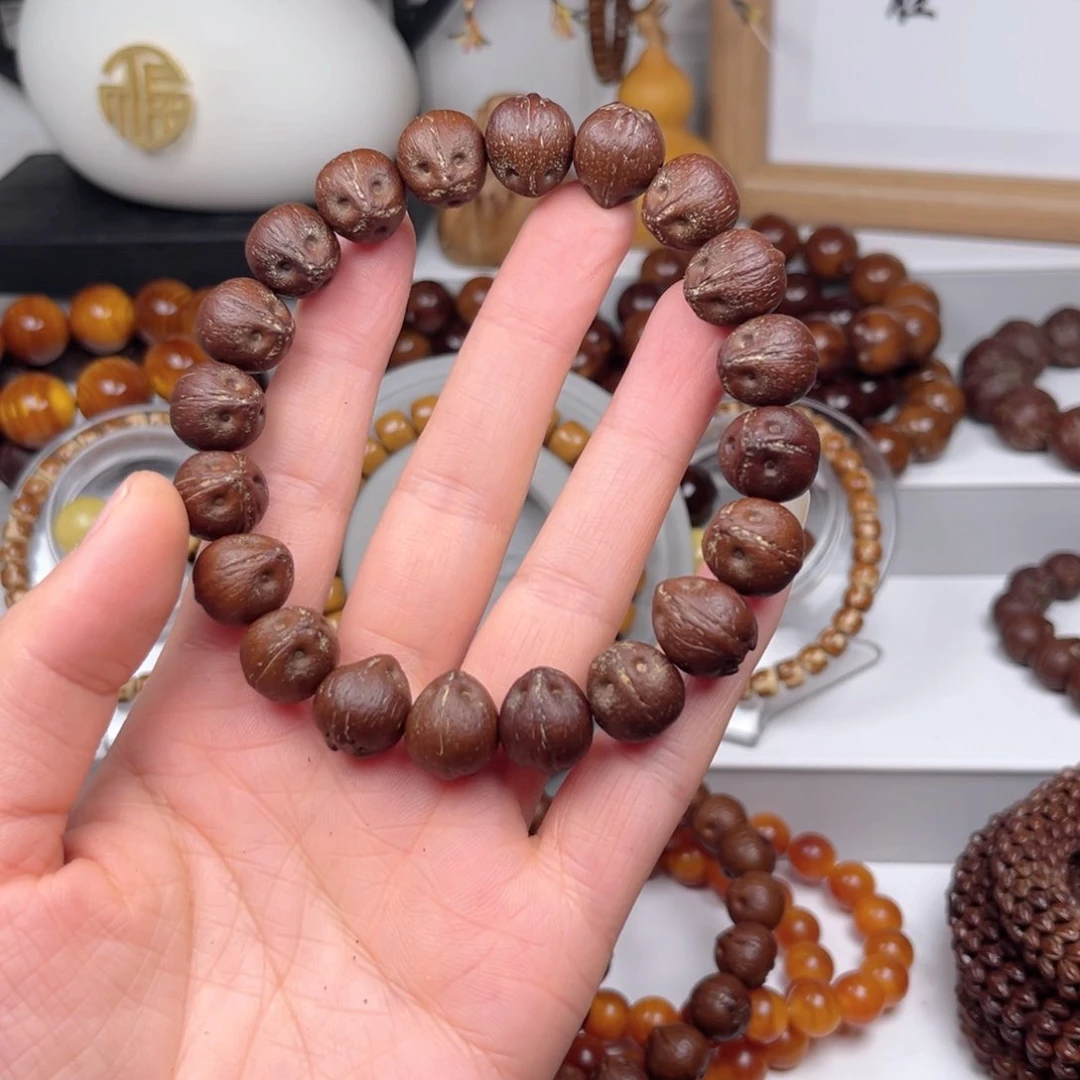 紫金鼠手串鑫****烫紫金鼠原皮