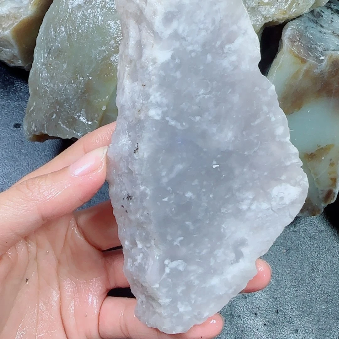 和田玉未镶嵌珠宝半成品