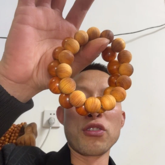 柏木（崖柏）全陈化老料把件串