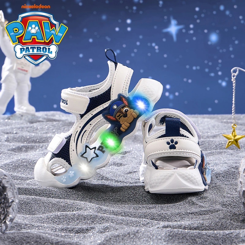 汪汪队儿童闪灯凉鞋2025夏天新款童鞋时尚百搭发光鞋男童男宝宝