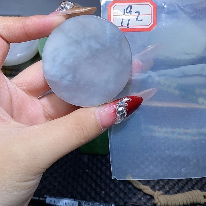 和田玉和田玉边角料随机发未镶嵌