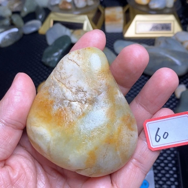 未镶嵌和田玉把件60
