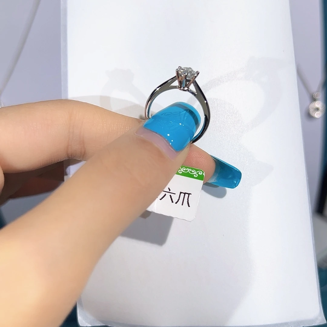 铂Pt950镶嵌实验室培育钻石周家六爪0.5ct   9