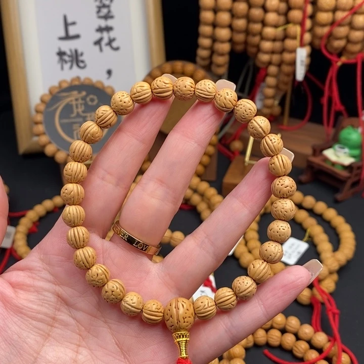 桃核手串奶油三道筋边尺9抛光尺寸误差0.5mm之间