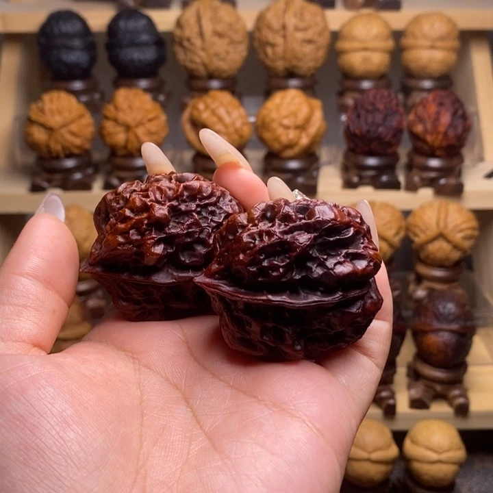 吊坠文玩核桃40七彩上古蛤蟆头Y24